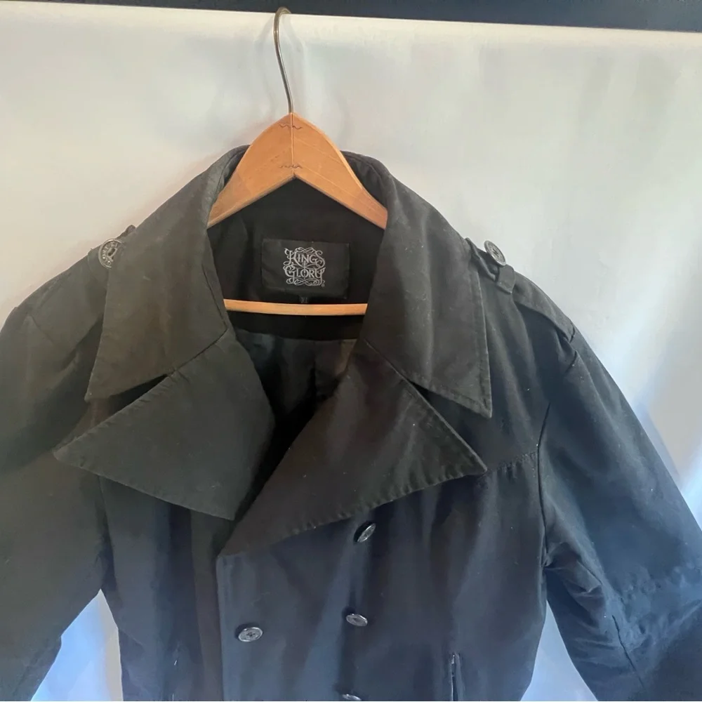 Kings Of Glory black light weight Pea coat style jacket. - Picture 2 of 5